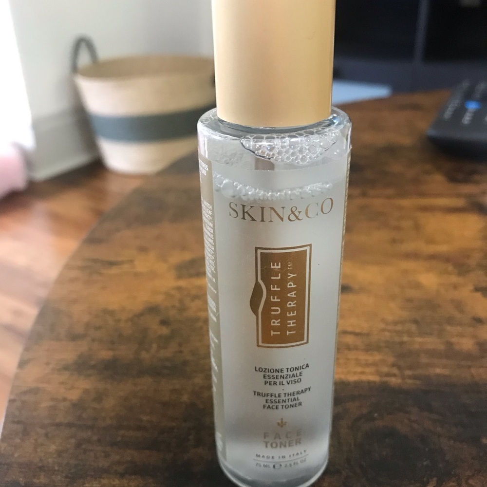 Skin Truffle Therapy Toner